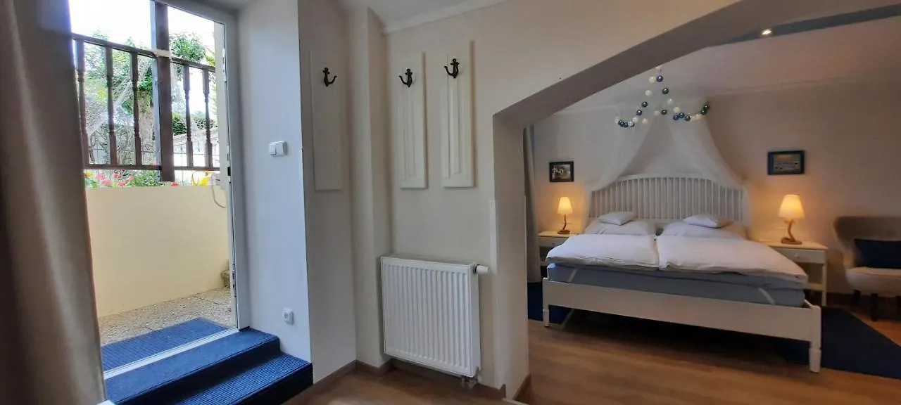 Excellent Romantic Praha 4*,